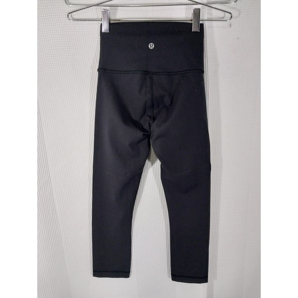 LULULEMON! LUXE RICH BLACK LOGO BACK SUPER SLEEK ATHLETIC LEGGINGS! SZ 2 - Picture 5 of 10